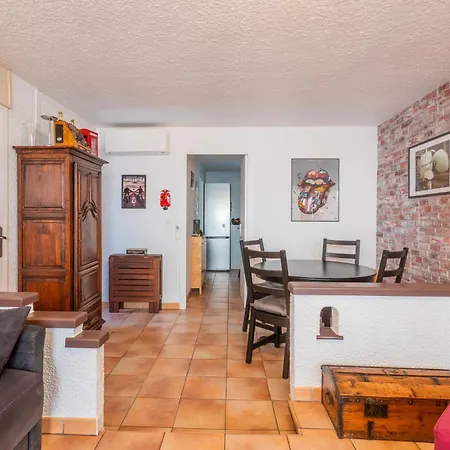 Apartment La Faviere Proche De La *