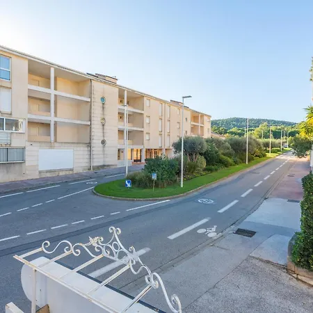 La Faviere Proche De La *