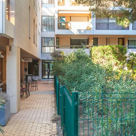 Apartament La Faviere Proche De La